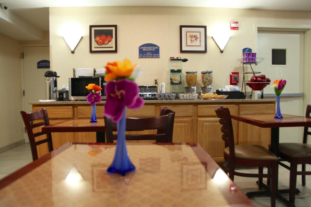 Corona Hotel New York - Laguardia Airport Bagian luar foto
