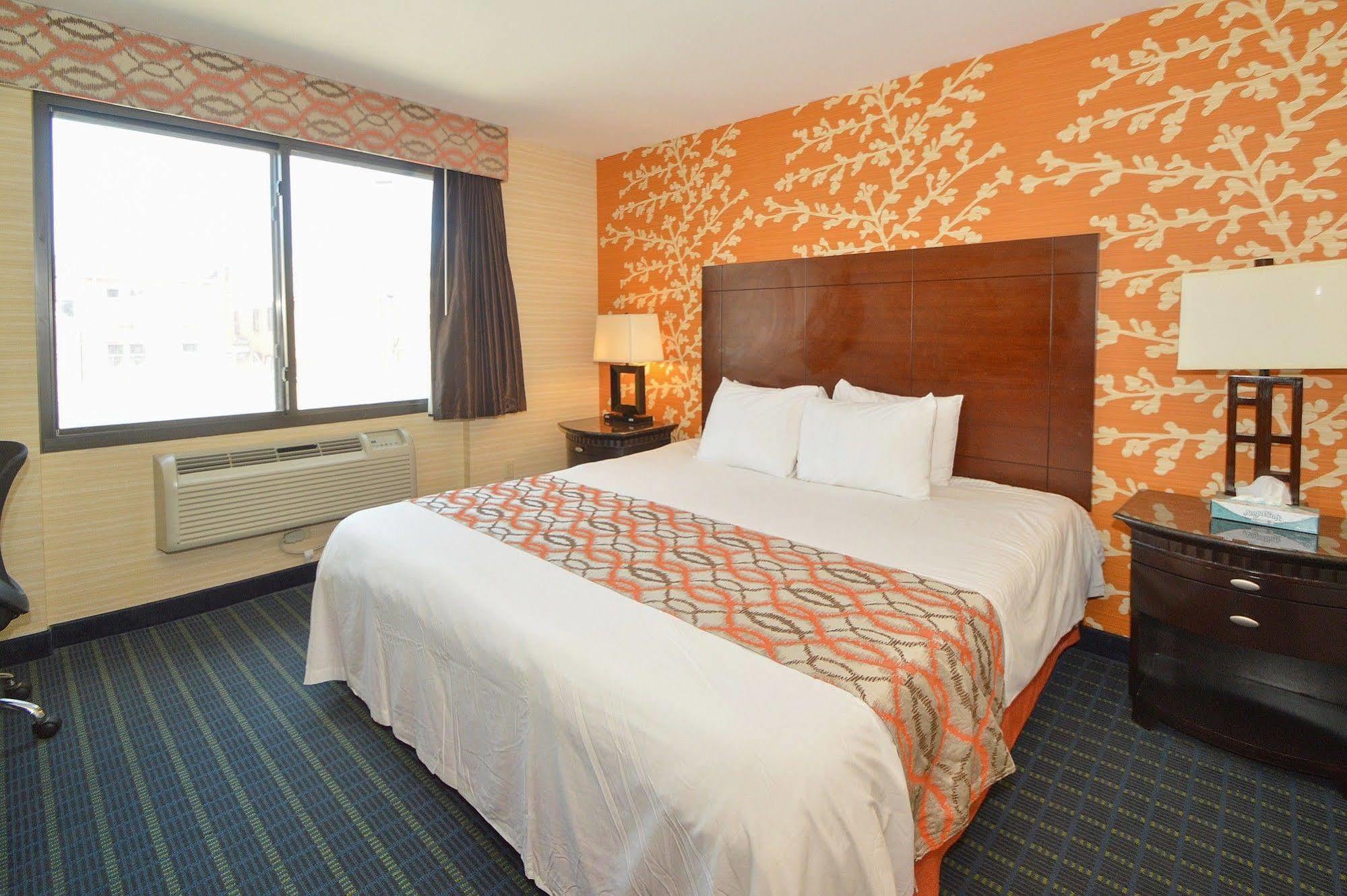 Corona Hotel New York - Laguardia Airport Bagian luar foto